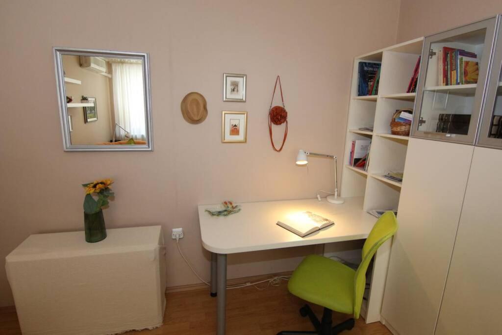 Fast Friend - Cozy Apartment In The Center With Private Garage Rijeka Eksteriør billede