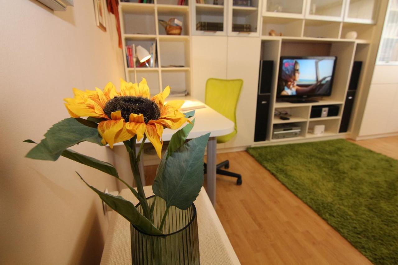 Fast Friend - Cozy Apartment In The Center With Private Garage Rijeka Eksteriør billede